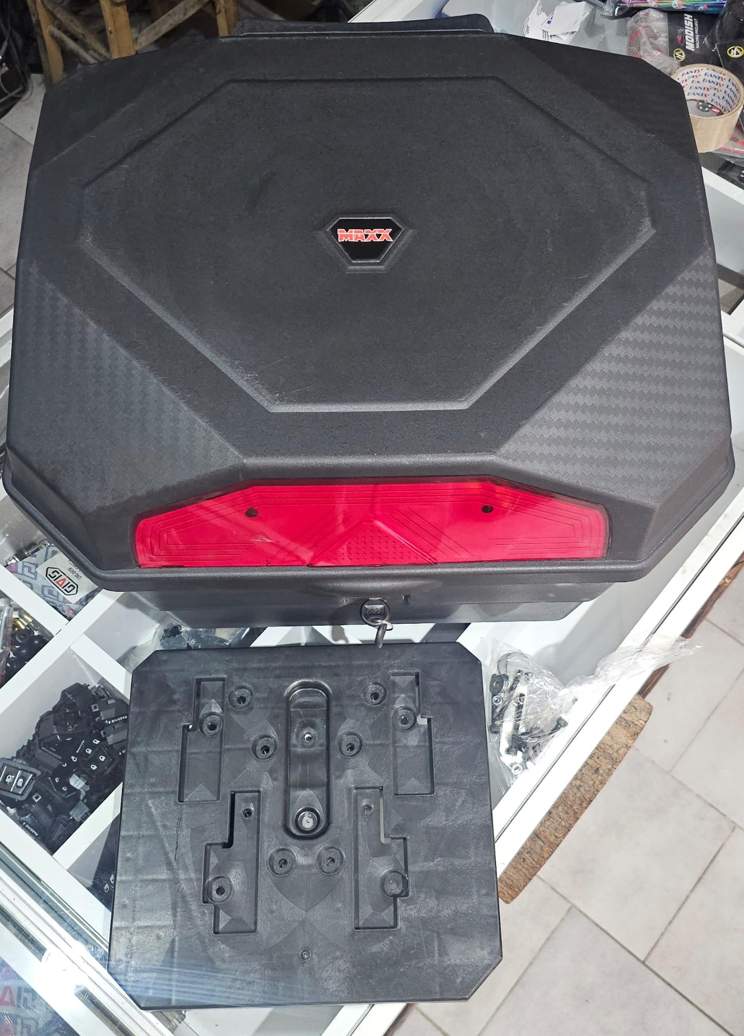 Maxx Geniş Hacimli 56 LT Motosiklet Arka Çantası